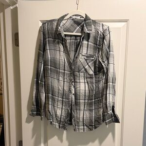 Men's Black and Gray Plaid Shirt
